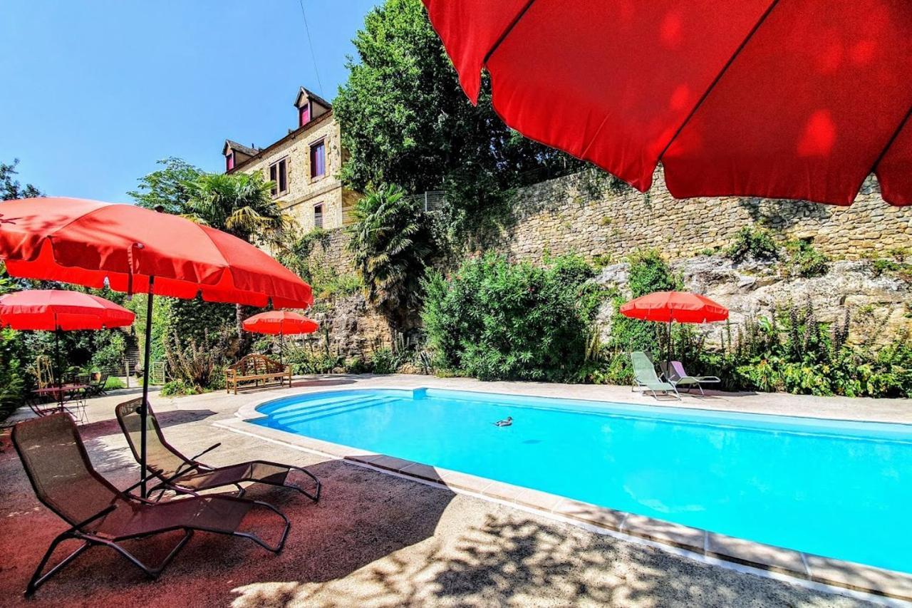 Les Hauts De Domme - Chambres D'Hotes Bagian luar foto