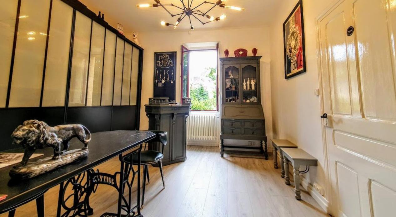 Les Hauts De Domme - Chambres D'Hotes Bagian luar foto