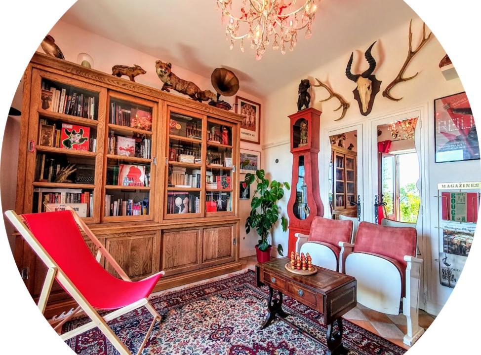 Les Hauts De Domme - Chambres D'Hotes Bagian luar foto